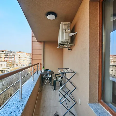 радина * Pomorie